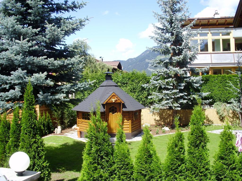 Apart Via Claudia Augusta Apartment Ried im Oberinntal Bagian luar foto