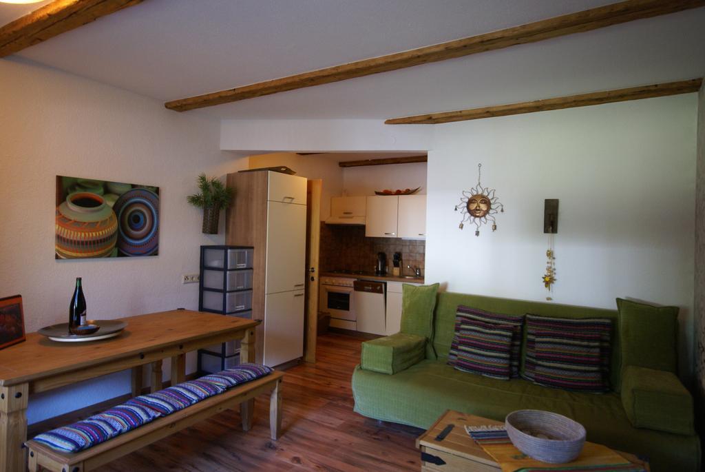 Apart Via Claudia Augusta Apartment Ried im Oberinntal Bagian luar foto